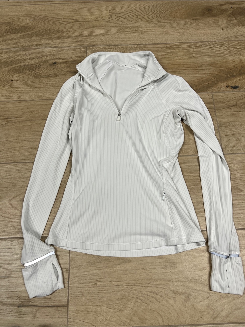 Lululemon Run Briskly 1/2 Zip
White